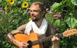 Cacao Singing with Phoenix Maria