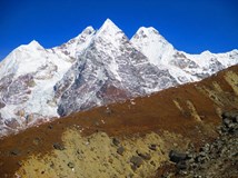 Nepál – mizející divočinou na Mera Peak