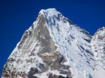 Nepál – mizející divočinou na Mera Peak