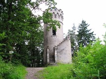 Policejní pochod údolím Českých králů