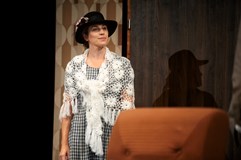 Divadelní spolek Rotunda - Anna poklad rodiny 