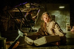 Antieva, divadlo Husa na provázku