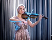Koncert: KOUZLO SVATEBNÍ HUDBY, Markét The Violinist