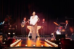 Jazz Ladies: Femme Fatale burleskní edice