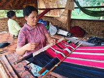 Kambodža -  Mizející svět horských kmenů