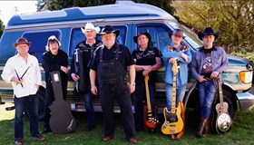 Folk a country festival na krumlovském zámku