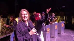 Vzpomínka na Karla Gotta a českou písničku