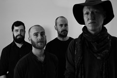 Sangre De Muérdago + BBCHCH