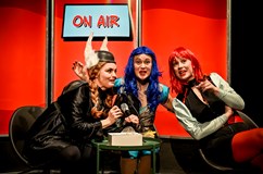 Diversa dětem: Supergrrrls!