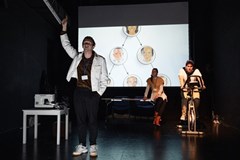 Úvod do současné trapnosti