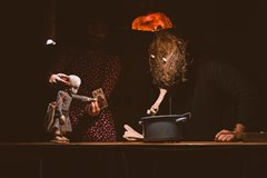 ŠKROBOTNÍK, ŠLUNDRA A ŠIBROVÁ: Baba-Jága (noha-hnát)