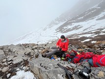 NA HRANĚ ŠESTITISÍCOVKY