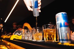 Prvomájová casnovačka v Hoodbaru | EDM Night  