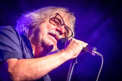 Robert Křesťan & Druhá Tráva — 35 let na scéně a nové album