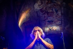 Robert Křesťan & Druhá Tráva — 35 let na scéně a nové album