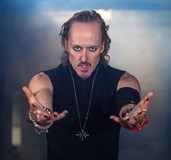 Carl Sentance – The Voice of Nazareth