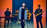 KATEŘINA MARIE TICHÁ & BANDJEEZ