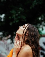 KATEŘINA MARIE TICHÁ & BANDJEEZ