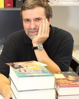 Večer se spisovatelem a historikem Vlastimilem Vondruškou