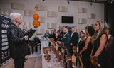 Jaroslav Svěcený - Čtyři století evropských houslí