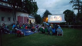 Bio Bezdíkov - Letní kino, Škvorec