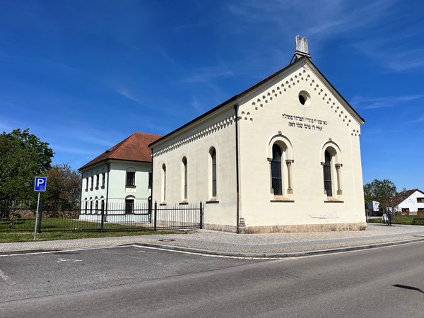 Synagoga Heřmanův Městec