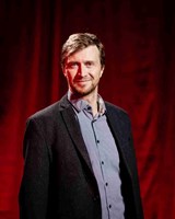 Venkovní show u bazénu s Underground Comedy CLUB