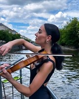 Yoga & Violin Live v Jazz Docku