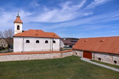 Poplužní dvůr, Chotíkov