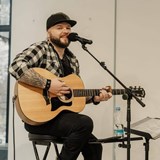 Matěj Morávek & kapela + host Honza Grebík