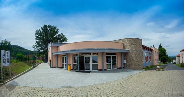 KD a MFC Březová